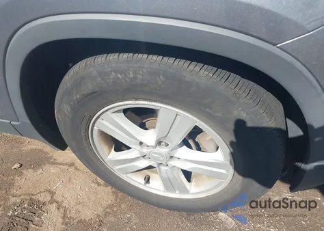 2020 Chevrolet Trax Fwd Lt z USA, uszkodzony, nr VIN 3GNCJLSB4LL329647